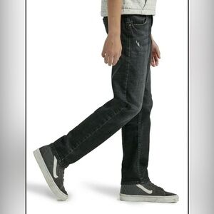 Wrangler Boys Black Relaxed Fit Taper Denim Jeans - Boys 12